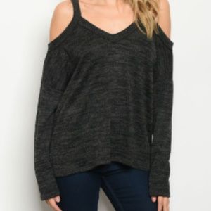 Long sleeve cold shoulder V-neck tunic top